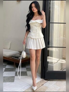 Meshki Krista Strapless Suiting Top ***See Note on Size***